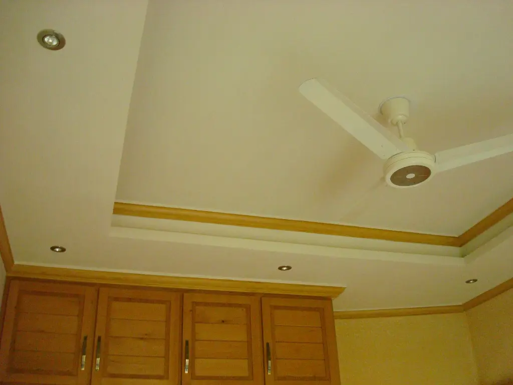 437-GVint9.webp